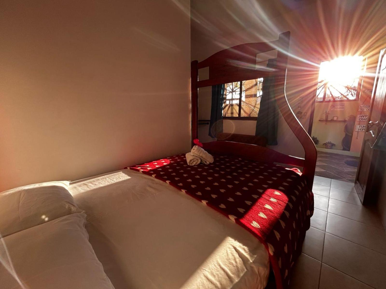 Hostal Casa Taisha Монтаньита Экстерьер фото
